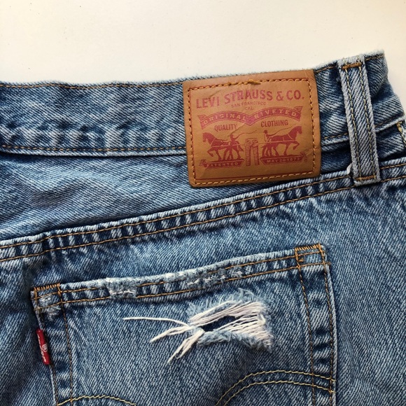 Levi’s Blue Ripped Denim Skirt - Picture 2 of 3